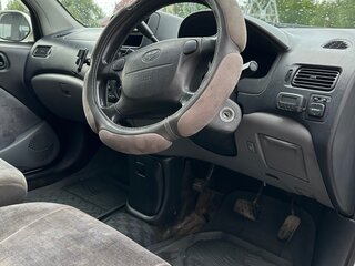 2000 Toyota Raum I, белый, 360000 рублей, вид 5