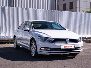 2018 Volkswagen Passat B8, белый, 1350000 рублей, вид 3