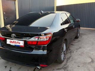 2017 Toyota Camry VII (XV50) Рестайлинг 2, чёрный, 1650000 рублей, вид 3