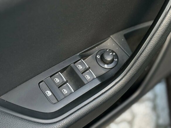 2015 Skoda Superb III, коричневый, 1225000 рублей - вид 8