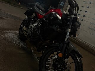 Yamaha MT-07 (FZ-07)