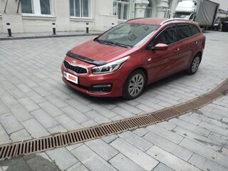 2016 Kia Ceed II Рестайлинг, красный, 1000000 рублей, вид 1