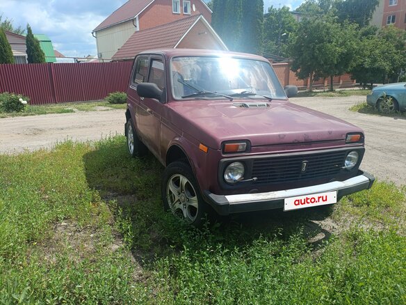 2002 Lada (ВАЗ) 2121 (4x4) I Рестайлинг, пурпурный, 260000 рублей - вид 2