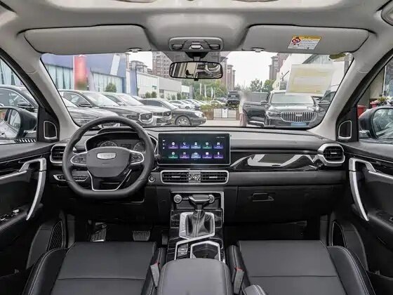 2026 Geely Coolray (Binyue L) I Рестайлинг 2, белый, 1936000 рублей - вид 5