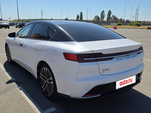 2021 BYD Han EV Extended Range I, белый, 3500000 рублей - вид 8