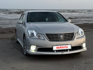 2010 Toyota Crown XIII (S200), серый, 1600000 рублей, вид 4