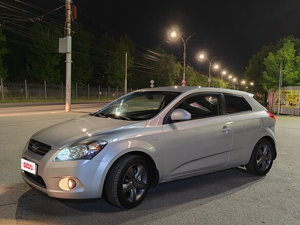 2009 Kia Ceed I, серебристый, 745000 рублей - вид 4