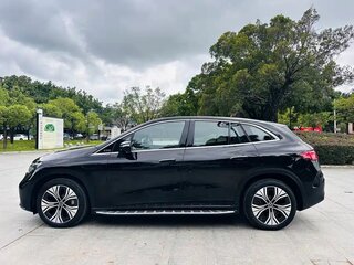 2024 Mercedes-Benz EQE 500, чёрный, 5806983 рублей, вид 3
