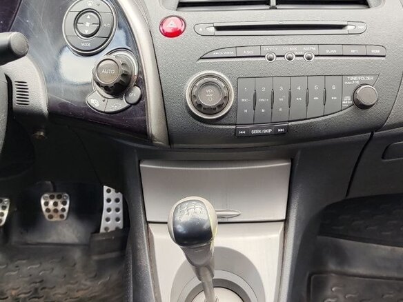 2007 Honda Civic VIII, чёрный, 620000 рублей - вид 16