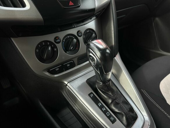2013 Ford Focus III, чёрный, 970000 рублей - вид 9