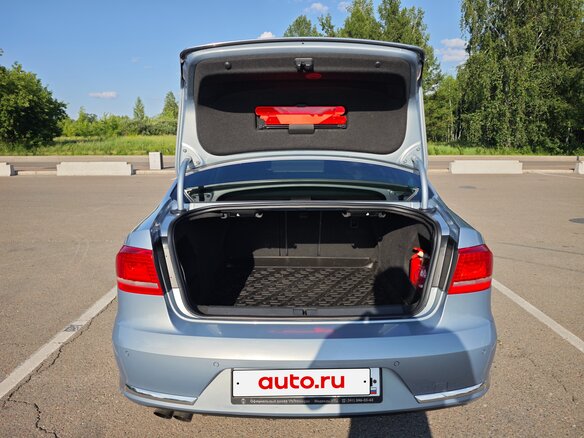 2011 Volkswagen Passat B7, серый, 1400000 рублей - вид 15