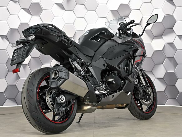 2024 Kawasaki Ninja 1000 SX, чёрный, 1469000 рублей - вид 6