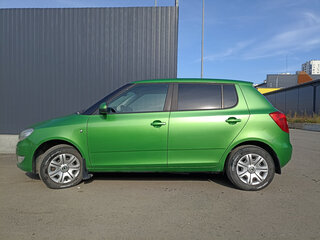 2012 Skoda Fabia II Рестайлинг, зелёный, 580000 рублей, вид 4