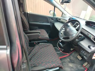 2012 Honda Freed I Рестайлинг, серебристый, 1109000 рублей, вид 5