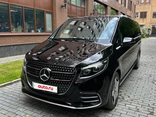 2024 Mercedes-Benz V-Класс Extra Long 300 d экстра длинный III (W447) Рестайлинг, чёрный, 37000000 рублей, вид 2