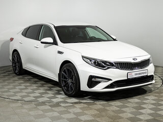 2019 Kia Optima IV Рестайлинг, белый, 1737980 рублей, вид 3