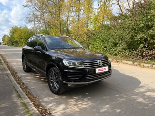 2016 Volkswagen Touareg II Рестайлинг, чёрный, 3100000 рублей, вид 4