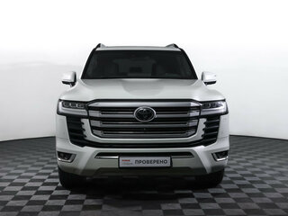 2021 Toyota Land Cruiser 300 Series, белый, 7751000 рублей, вид 2