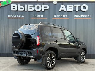 2026 Lada (ВАЗ) Niva Travel I Рестайлинг, чёрный, 1740000 рублей, вид 2