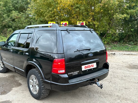 2005 Ford Explorer III, чёрный - вид 9