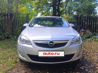 2011 Opel Astra J, серебристый, 760000 рублей, вид 3
