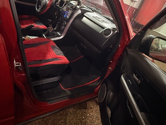 2008 Suzuki Grand Vitara II Рестайлинг, красный, 1100000 рублей - вид 5