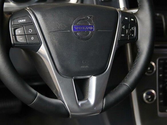 2015 Volvo XC60 I Рестайлинг, коричневый, 1549000 рублей - вид 10