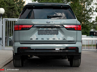 2025 Toyota Sequoia III, серый, 14690000 рублей, вид 3