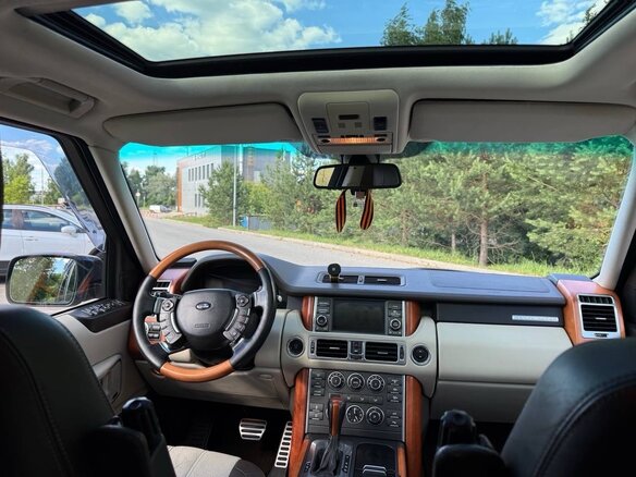 2011 Land Rover Range Rover Supercharged III Рестайлинг 2, коричневый - вид 8