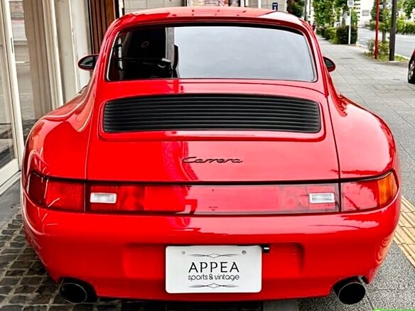 1995 Porsche 911 Carrera IV (993), красный - вид 4