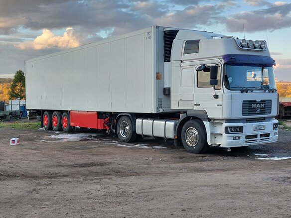 2000 MAN F 2000, белый, 2800000 рублей