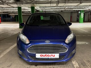 2016 Ford Fiesta Mk6 Рестайлинг, синий, 670000 рублей, вид 1
