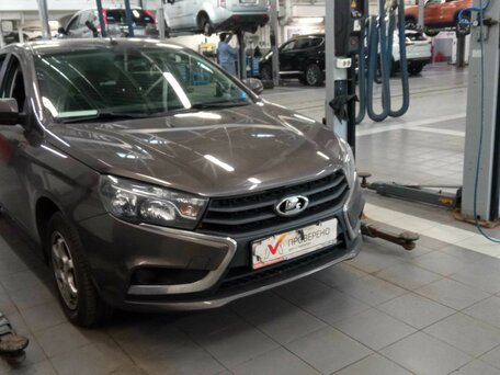 2020 Lada (ВАЗ) Vesta SW I, коричневый, 850000 рублей, вид 2