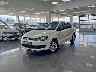 2013 Volkswagen Polo V, белый, 690000 рублей, вид 1