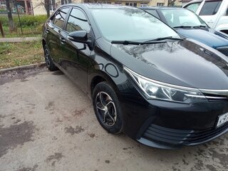 2018 Toyota Corolla XI (E160, E170, E180) Рестайлинг 1, чёрный, 1510000 рублей, вид 1