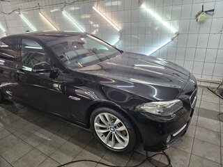 2015 BMW 5 серии 525d xDrive VI (F10/F11/F07) Рестайлинг, чёрный, 2404000 рублей, вид 4