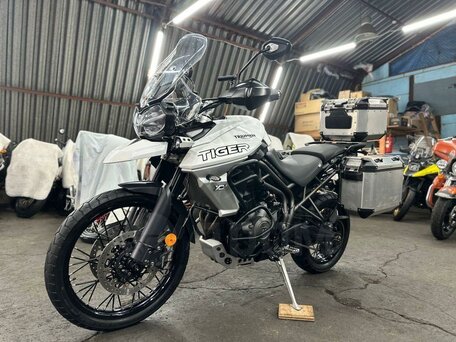 2019 Triumph Tiger 800, белый, 1050000 рублей, вид 2