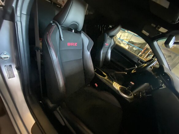 2020 Subaru BRZ I, серый, 3500000 рублей - вид 5