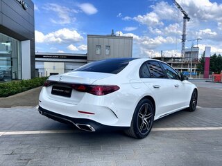 2025 Mercedes-Benz E-Класс 200 VI (W214, S214), белый, 8000000 рублей, вид 3