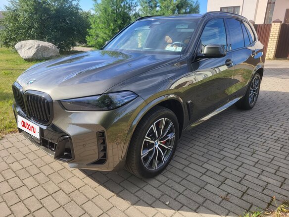 2025 BMW X5 40i IV (G05/G18) Рестайлинг, зелёный, 11600000 рублей - вид 4