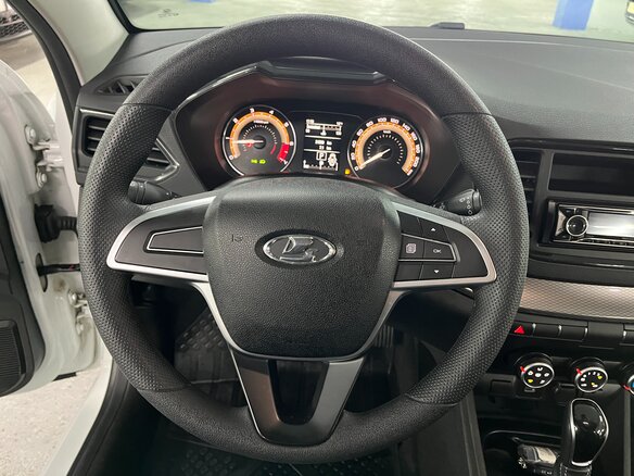 2024 Lada (ВАЗ) Vesta SW I Рестайлинг (NG), белый, 1299000 рублей - вид 14