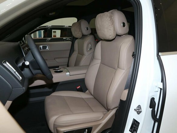 2026 Li Auto (Lixiang) L7 52.3 kWh I Рестайлинг, серебристый, 9220000 рублей - вид 13
