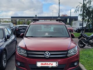 2011 Volkswagen Tiguan I Рестайлинг, красный, 950000 рублей, вид 2