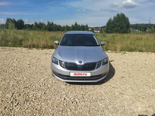 2017 Skoda Octavia III (A7) Рестайлинг, серебристый, 1150000 рублей, вид 2