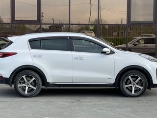 2019 Kia Sportage IV Рестайлинг, белый, 2600000 рублей, вид 3