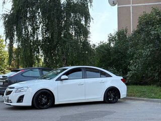 2014 Chevrolet Cruze I Рестайлинг, белый, 1800000 рублей, вид 4