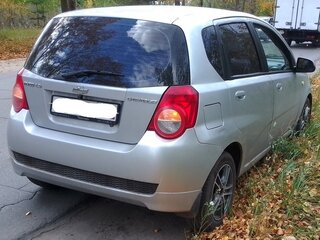 2011 Chevrolet Aveo I Рестайлинг, серый, 260000 рублей, вид 3