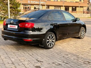 2013 Volkswagen Jetta VI, чёрный, 700000 рублей, вид 4