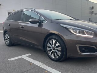 2018 Kia Ceed II Рестайлинг, коричневый, 1500000 рублей, вид 3