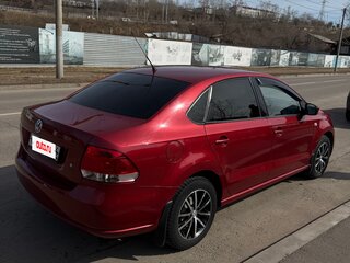 2012 Volkswagen Polo V, красный, 665000 рублей, вид 3